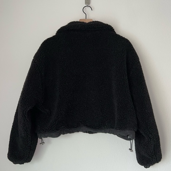 ♥️SOLD♥️ Forever 21 Faux Shearling/Sherpa Jacket - Picture 2 of 3
